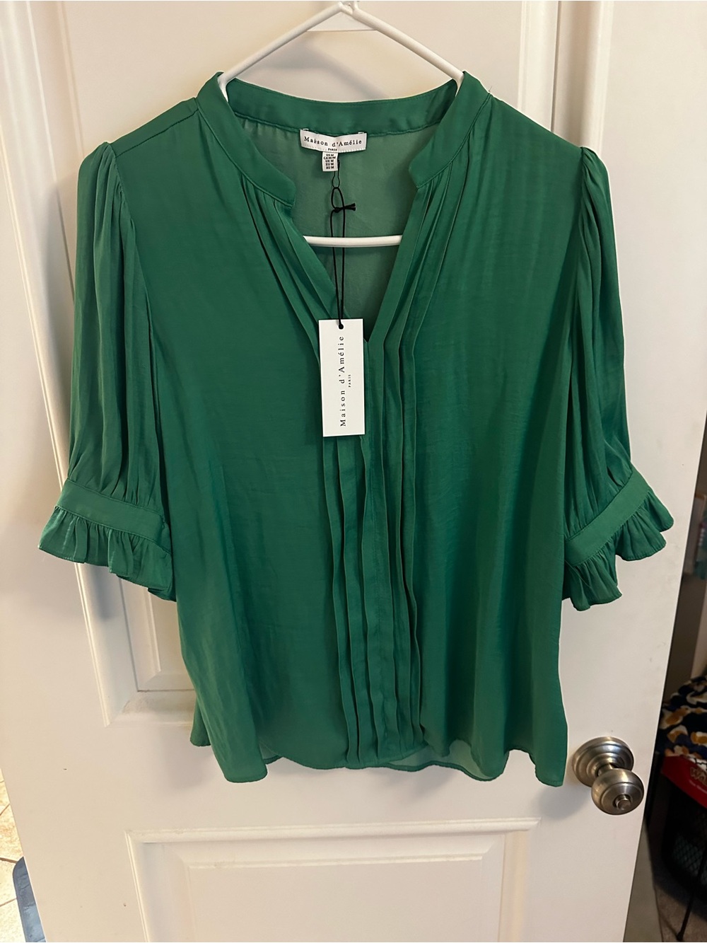 Maison d’ Amelie green Pleated V-Neck Blouse NWT